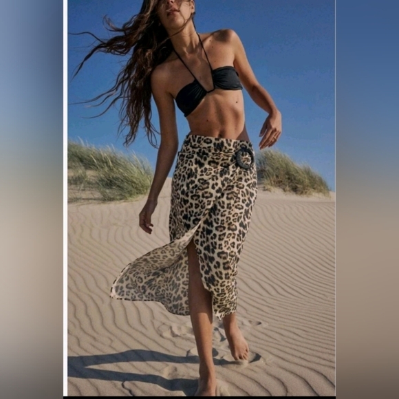 Zara Leopard Print Midi Skirt - Picture 1 of 8